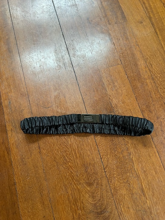 Vintage Burberry Black Gathered Leather Belt with Gunmetal Plaque Buckle - Picture 2 of 10